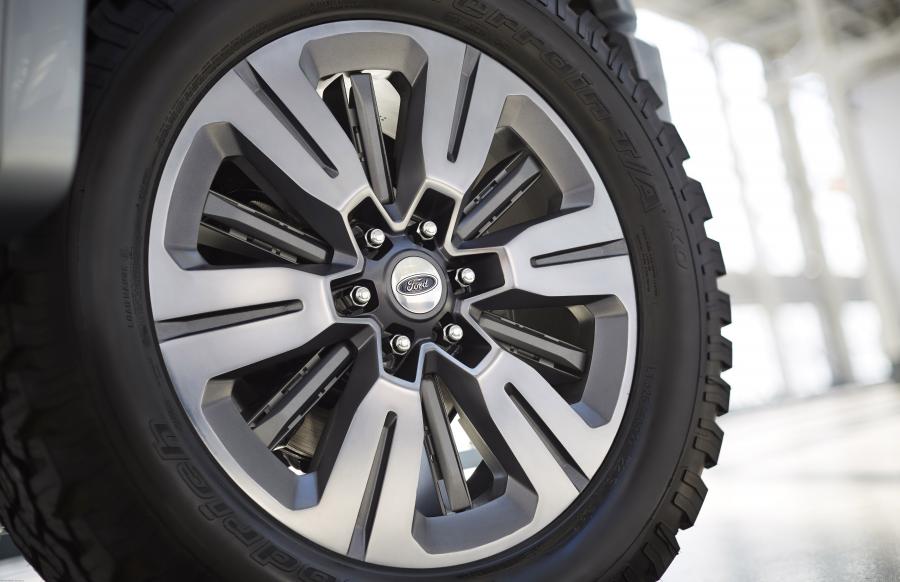  Ford Atlas Concept 2013 года  (фото 33 из 57)